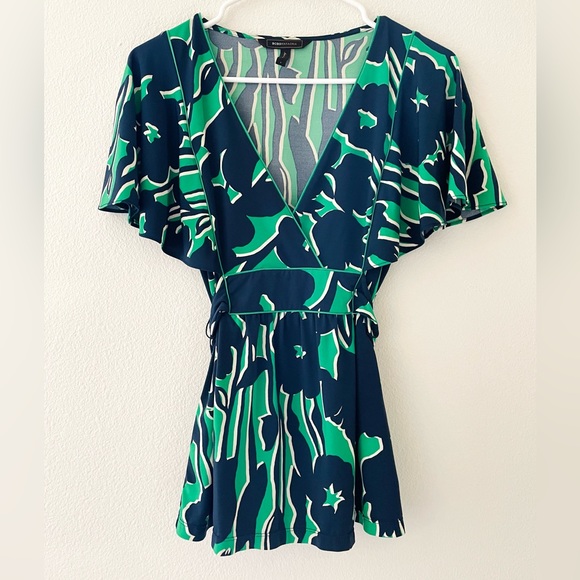 BCBG MaxAzria Top Small - Picture 1 of 7